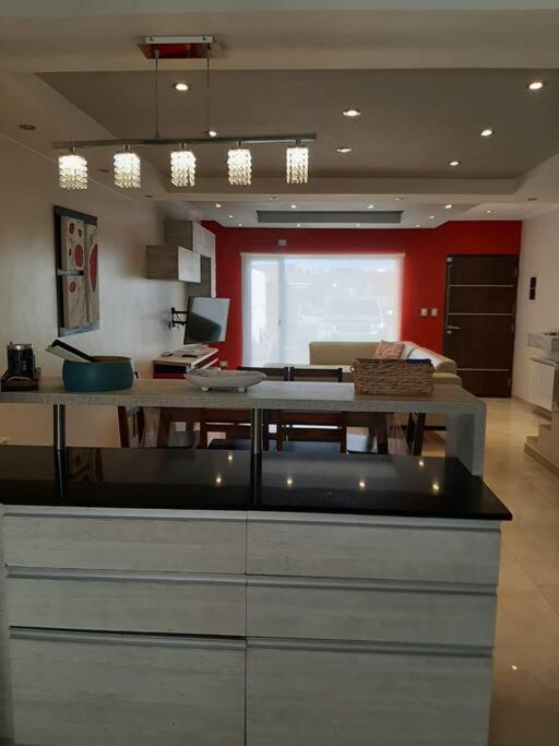 Moderno Duplex 2 - Alquiler En *